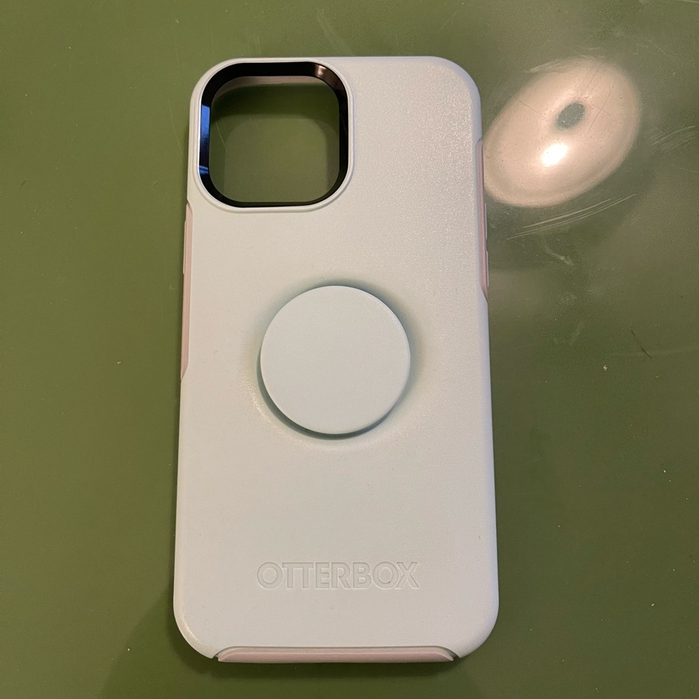 Phone 12 Pro Max Otterbox case